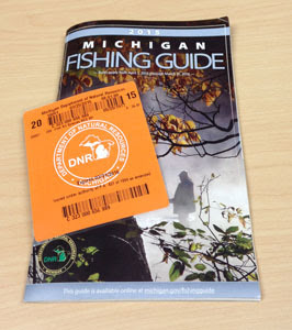 2015 Michigan fishing license & fishing guide