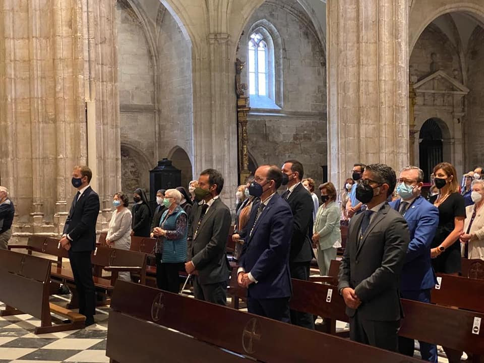 Oviedo: El bipartito presume de haber restaurado las relaciones con la iglesia