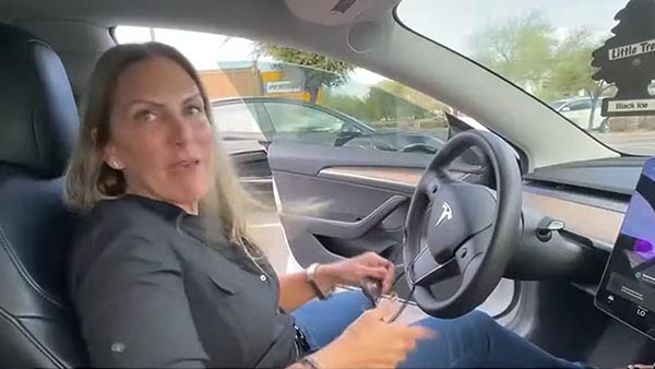 Tesla Leaves Woman Stranded After Intentionally Blocking Her from Charging Vehicle