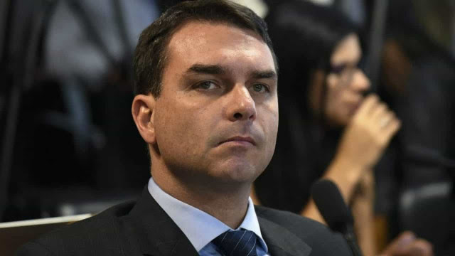 CPI: Flávio defende Bolsonaro, ataca Renan e chama Pacheco de 'ingrato'