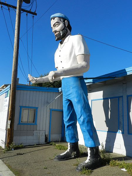 File:Big Mike, Muffler Man, Hayward, California.jpg