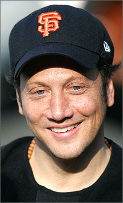 Rob Schneider - rob-schneider Photo
