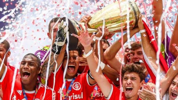 Gre-Nal da Copinha termina em 1 a 1, mas Inter leva a taça na decisão por pênaltis