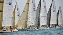 J/105s sailing at Verve Cup in Chicago