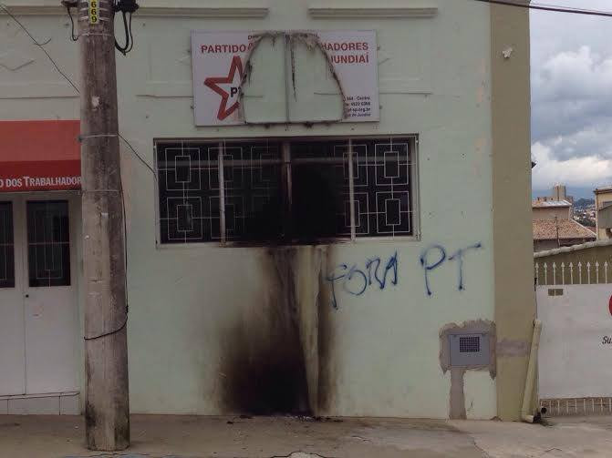 La sede del PT en Sao Paolo fue atacada