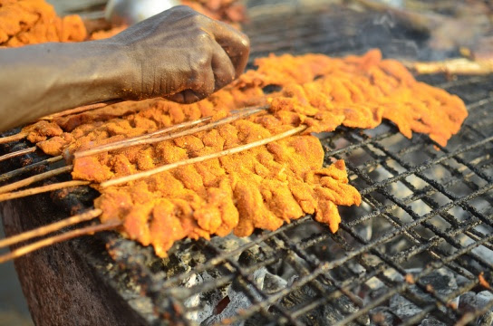 See 5 Reasons Why Suya Is Prepared In The Evening See 5 Reasons Why Suya Is Prepared In The Evening