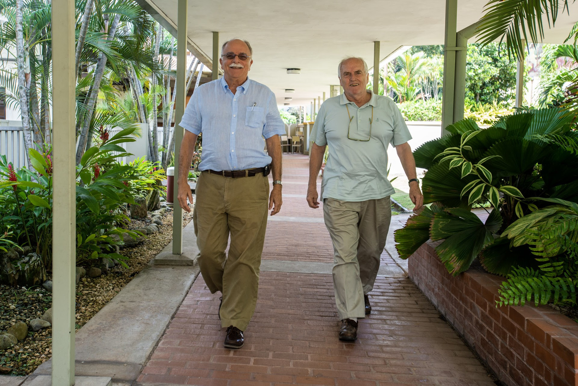 Smithsonian Tropical Research Institute Smithsonian Tropical Research Institute