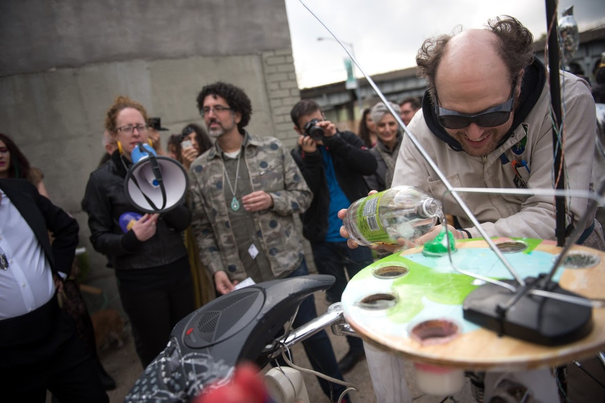 nyv news 20160507 flux-a-thon reid 4365