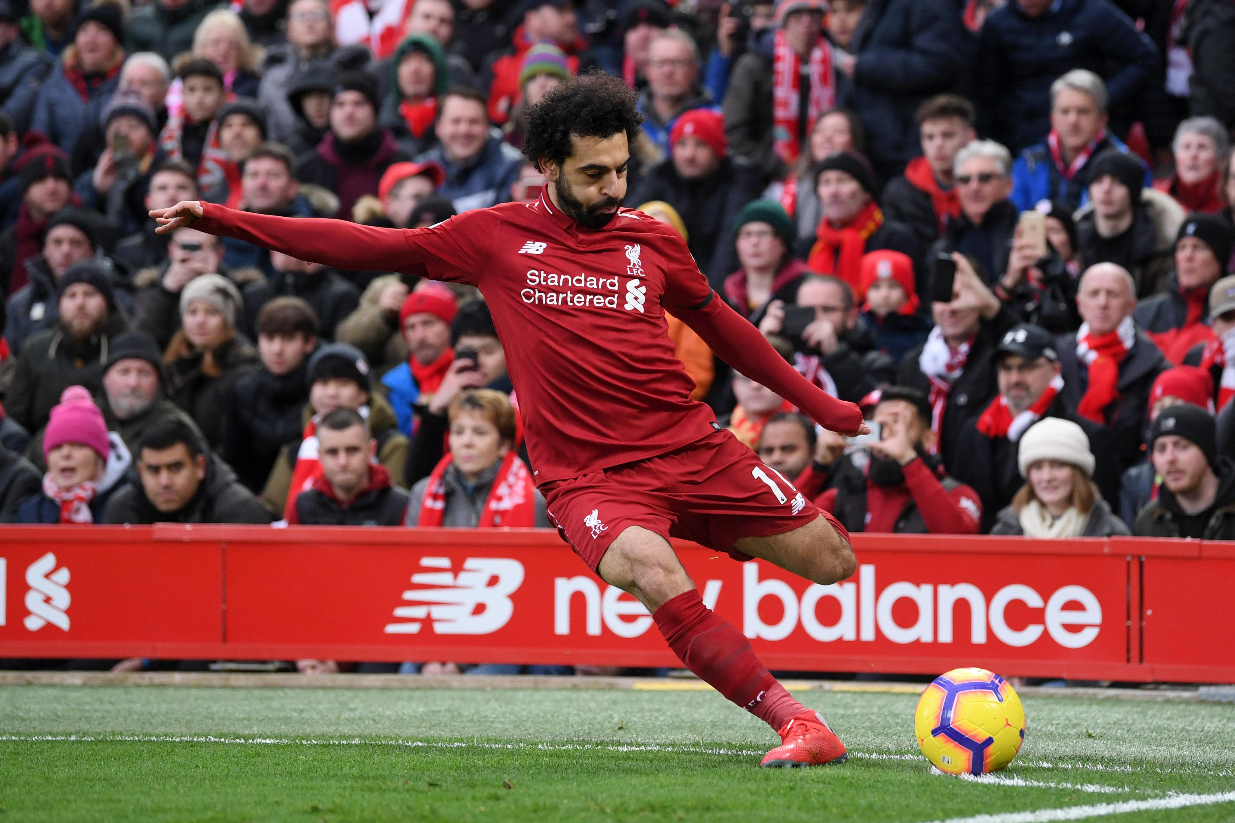 ‘Phil Jones takes a better corner’ – Liverpool fans believe they have found a key weakness in Mohamed Salah’s game