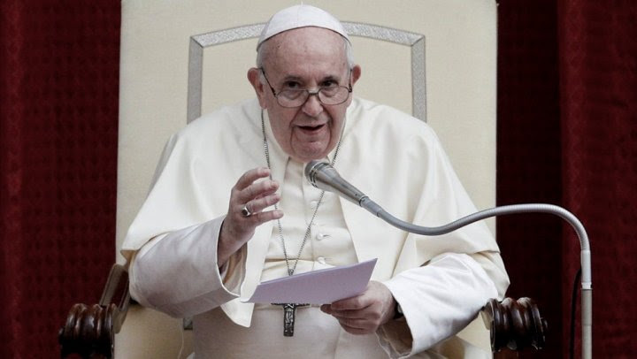 Demagogia sin descanso: el papa dijo que la propiedad privada es un “derecho secundario”