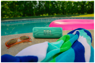 Llena tu verano de música y aventuras con la nueva JBL Flip 6 3