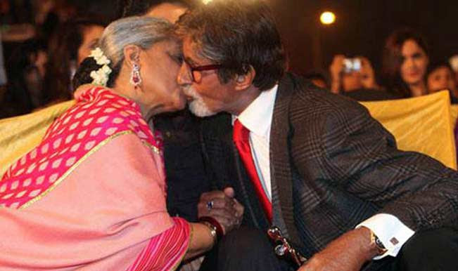 Image result for Amitabh Bachchan and Jaya Bachchan kissing