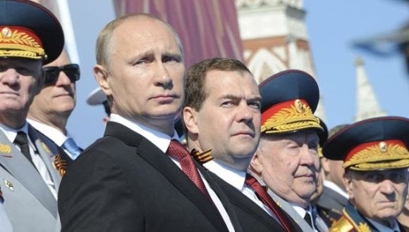 Presidente ruso Vladimir Putin y el primer ministro Dimitri Médvedev. Foto: Ria Novosti.