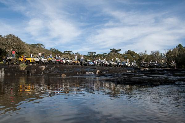 O Transcatarina reúne jipeiros de diversas regiões do Brasil (DFOTOS) O Transcatarina reúne jipeiros de diversas regiões do Brasil (DFOTOS)