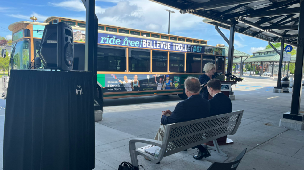  Newport and RIPTA announce free hop-on, hop-off bus service