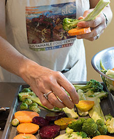 The Sustainable Food Center is hosting a free cooking class for cancer patients and caregives in December.