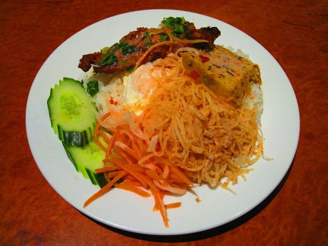 bánh mỳ, phở, nem rán bánh mỳ, phở, nem rán