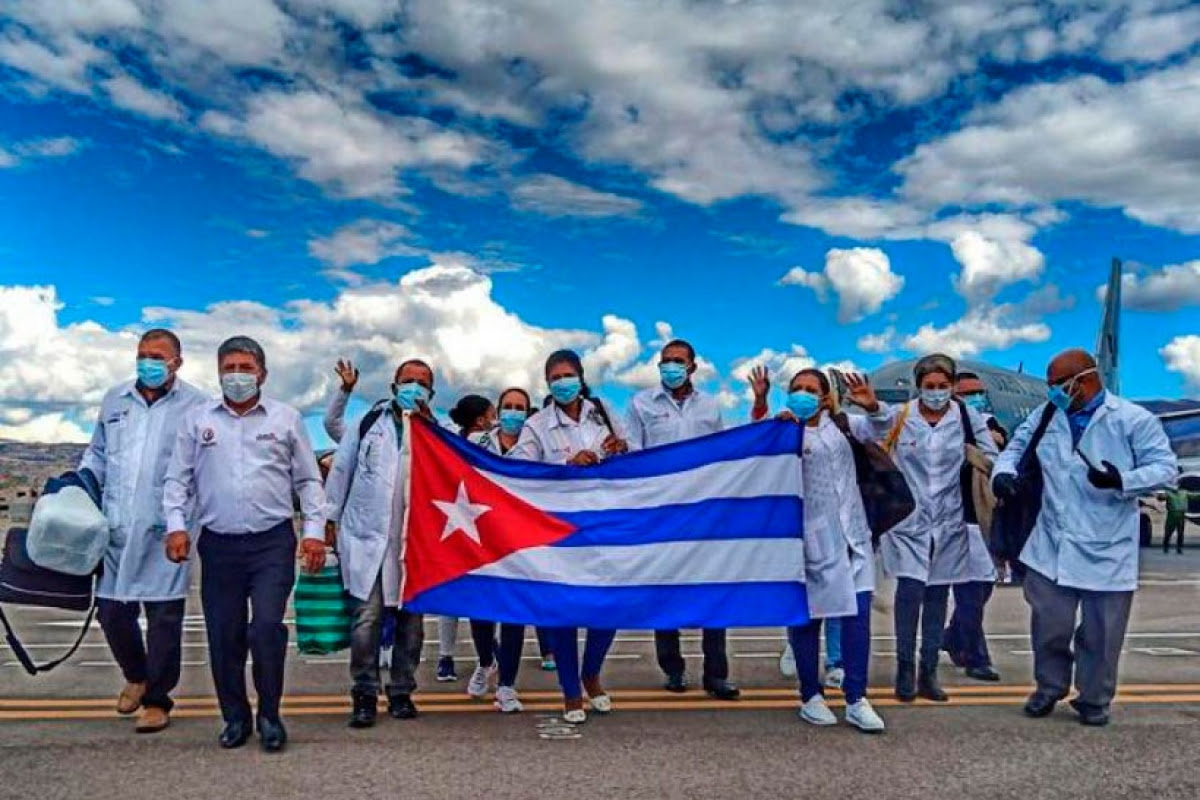 PIT-CNT adhiere a iniciativa por Premio Nobel de la Paz a Brigadas Médicas Cubanas “Henry Reeve”