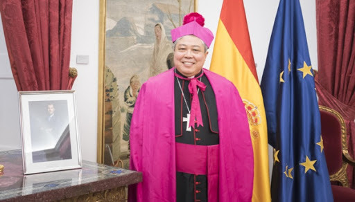 El Nuncio que defiende la ＂transparencia＂ de la Iglesia en los casos de abusos se niega a entregar el expediente a una víctima
