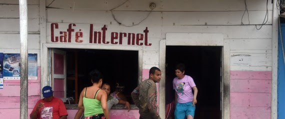 Cuban Government Says It's Expanding Wireless Internet Access N-CUBA-INTERNET-large570