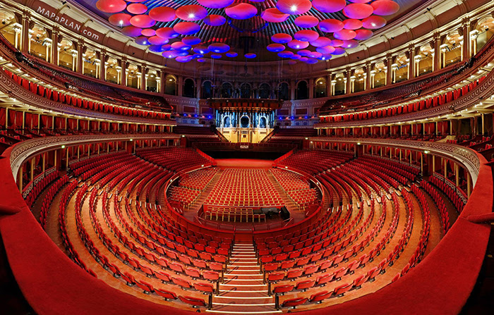 Концертный зал 'Альберт-холл' в Лондоне: интерьер зала