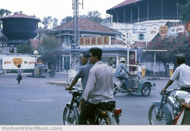 Ngã tư Hồng Thập Tự (1966 - 1972) - Pasteur