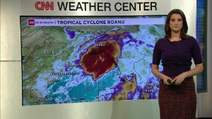 500,000 in Bangladesh flee Cyclone Roanu; at least 24 killed as storm sweeps inland Cyclone-roanu