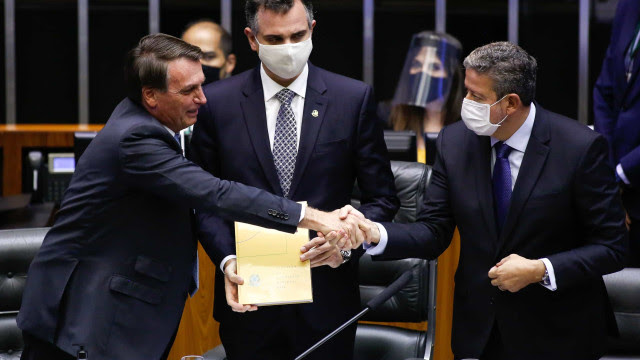 Congresso alerta Bolsonaro de que pode impor derrotas a governo se emendas forem vetadas