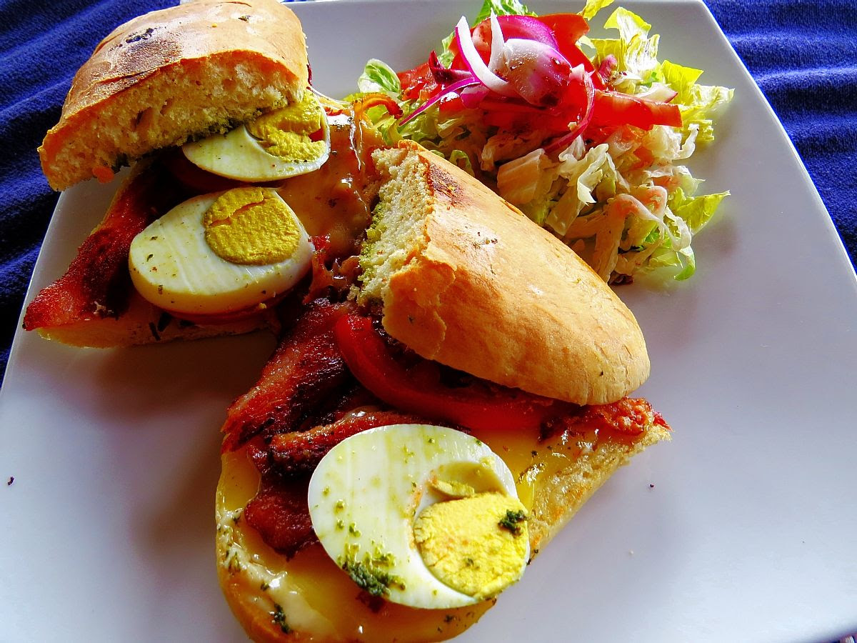 Zipolite: A Complete Travel Guide El Alquimista Restaurant