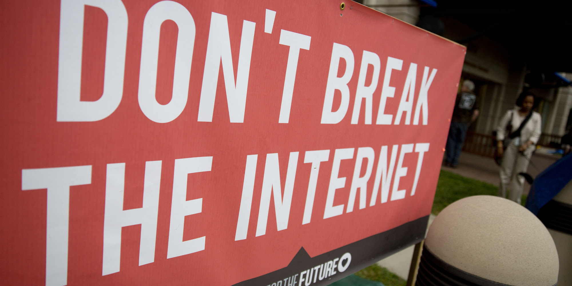 Tell the FCC: Don't Break The Internet!