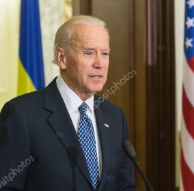 BIDEN ENDANGERED NATIONAL SECURITY AS VP BY INSISTING NUCLEAR FOOTBALL BRIEFCASE USED FOR COUNTERSTRIKES TO PROTECT AMERICA REMAIN AT LEAST ONE MILE BEHIND HIS MOTORCADE IN WILMINGTON