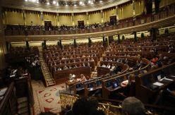 El Congreso da el primer paso para convertir a España en el cuarto país europeo que regula la eutanasia