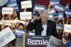 La edad de Sanders y Biden añade preocupación en las primarias de EEUU por la crisis por el coronavirus