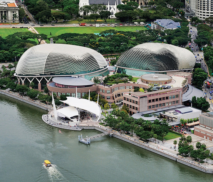Театр 'Эспланада' в Сингапуре