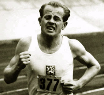 Risultati immagini per Emil Zatopek vetta