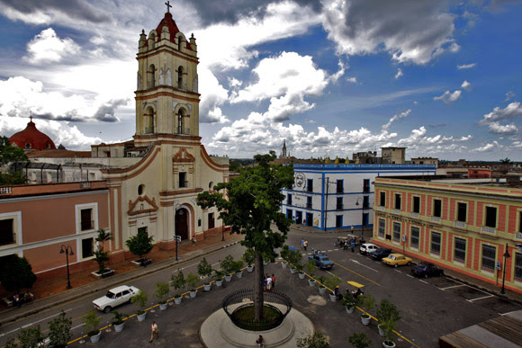camaguey Iglesia La Merced y Plaza de los Trabajadores. Foto:Ismael Francisco/Cubadebate.