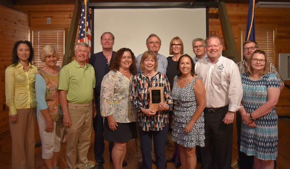 Terry Tucker, recipient of the 2019 AgriVision Award, and his family.