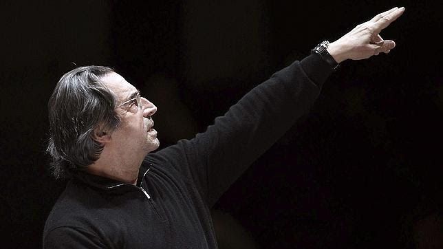 Riccardo Muti: «La cultura ha sido abandonada en favor del entretenimiento» Riccardo Muti: «La cultura ha sido abandonada en favor del entretenimiento»