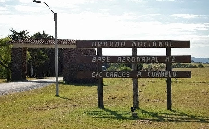Base Aeronaval Nº2 Capitán Carlos A. Curbelo / Foto: Hermanos en armas en la paz y en la guerra
