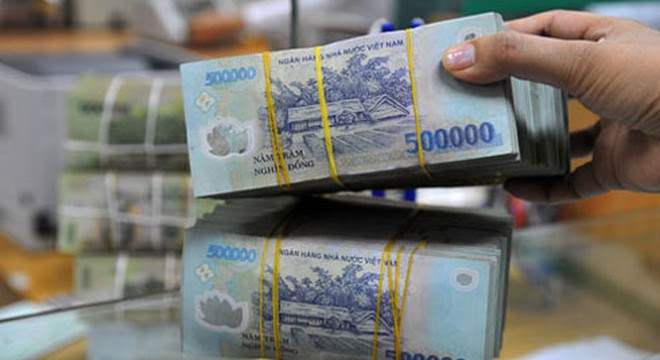 Giải mã ngân hàng đẩy mạnh huy động vốn