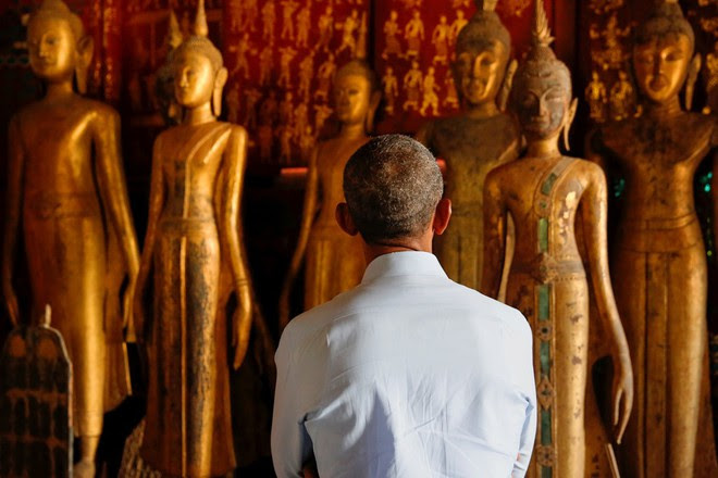 Tổng thống Obama dạo phố, uống nước dừa ở Lào - Ảnh 5.