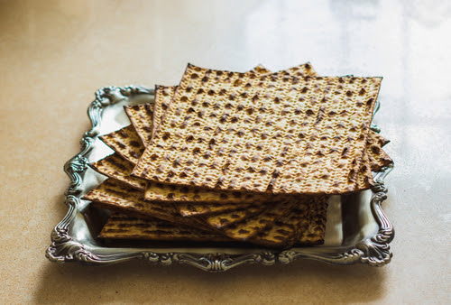 Matzah Group_ placed in a special silver tray for the jewish pesach holiday