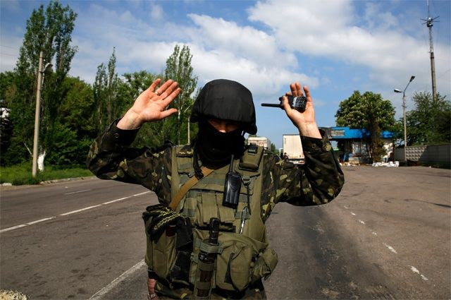 В Донбассе обезврежены три диверсионные группы, готовившие нападение на гуманитарный конвой РФ