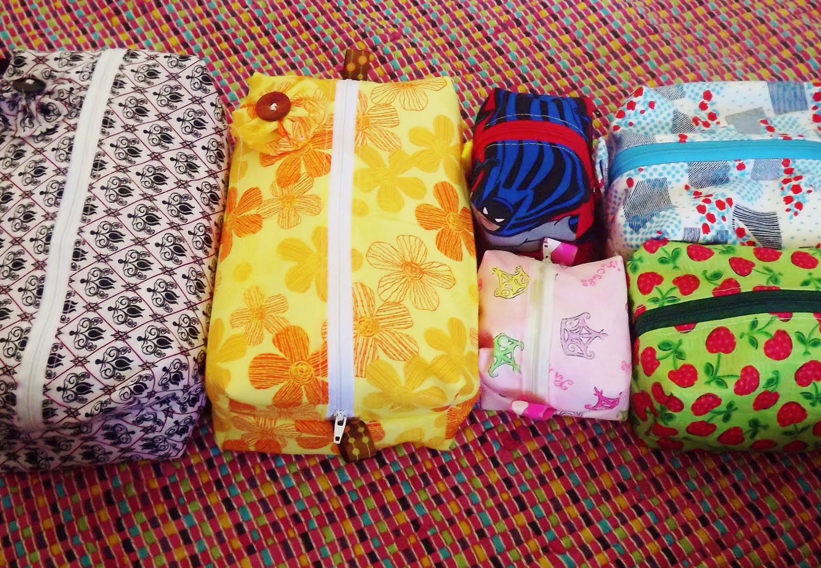 Sew it Simple awesome zipper cosmetic bags