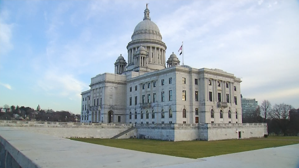  Rhode Island teacher shortage bill passes, heads to Gov. McKee's desk