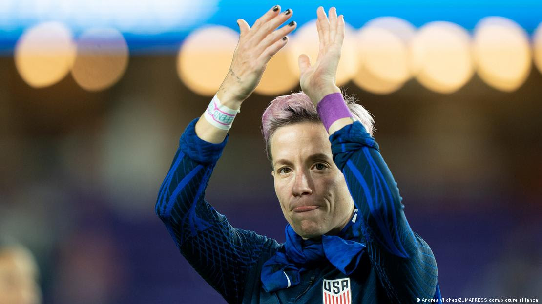 Megan Rapinoe, futebolista americana. Megan Rapinoe, futebolista americana.