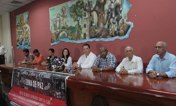 Conferencia de prensa de la delegación cubana que asiste a los Foros paralelos de la Cumbre de las Américas, en Panamá. Foto: Ismael Francisco/ Cubadebate