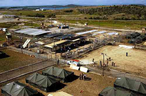 Una imagen del Campo X-Ry de Guantánamo, en el 2002.