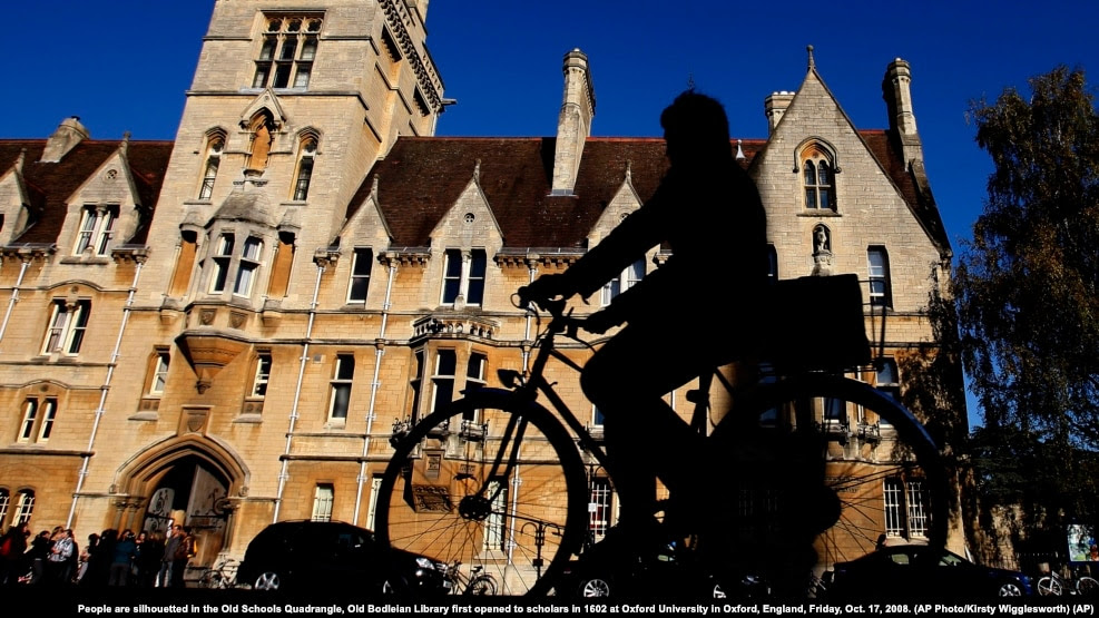 Đại học Oxford có một lịch sử nổi tiếng vì là nơi xuất phát của những nhân vật nổi tiếng trong nhiều lĩnh vực như các nhà thơ, hàng chục thủ tướng Anh và nhiều người đoạt giải Nobel.