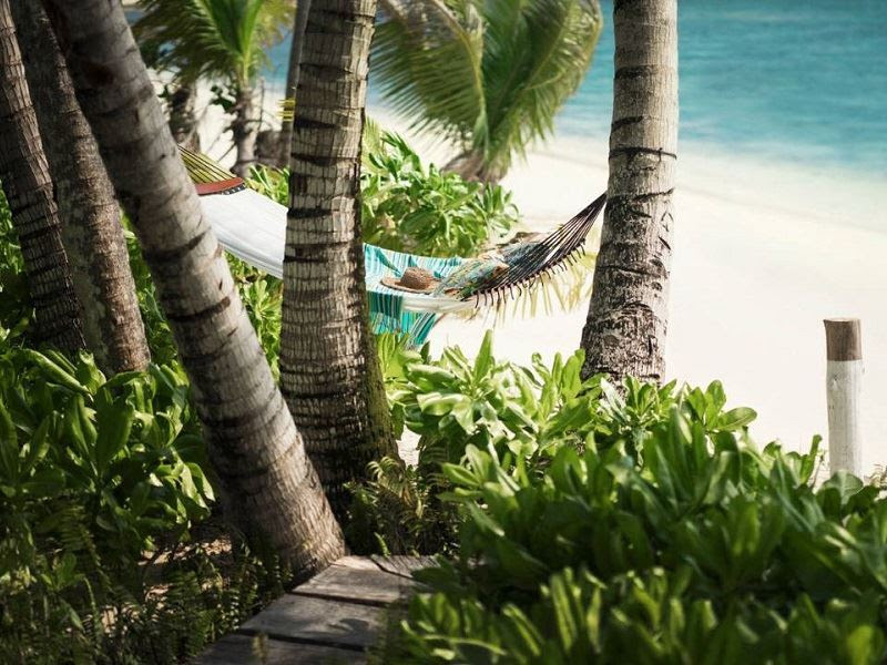 four seasons resort seychelles at desroches island hammock